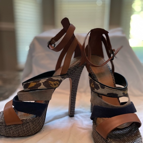 High heel LAMB Strappy stilettos. - Picture 3 of 5